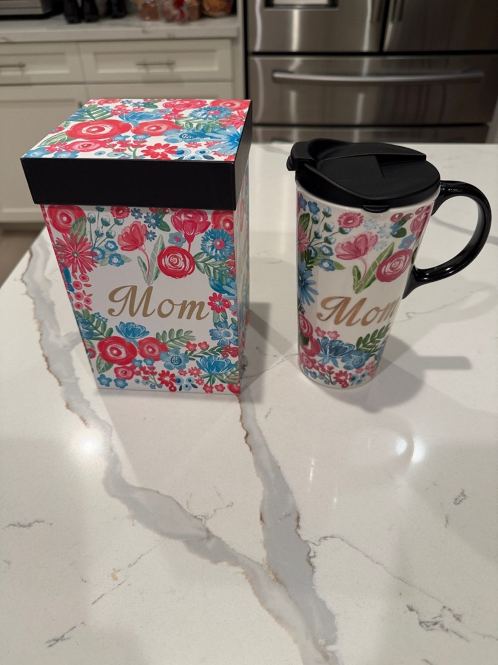 NWT Floral "Mom" Insulated Travel Mug - Pink & Blue - Picture 2 of 5